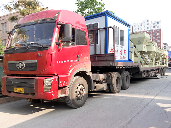 山東東明訂購的建新機械小型混凝土攪拌站已經裝車發(fā)貨